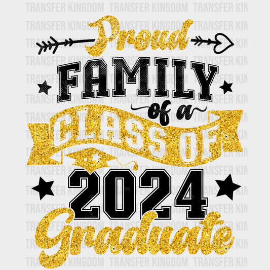 Proud Family Of A Class 2024 Graduate Design - Dtf Heat Transfer Unisex S & M (10’) / Dark Color