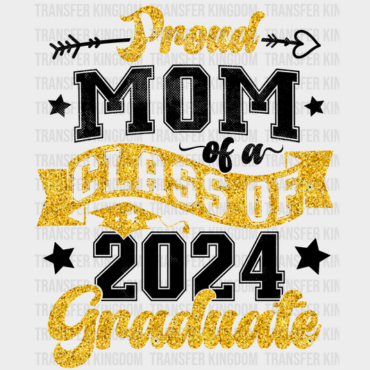 Proud Mom Of A Class 2024 Graduate Design - Dtf Heat Transfer Unisex S & M (10’) / Dark Color See