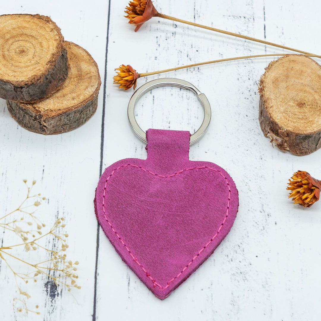 Custom Engraved Leather Keychain – Heart
