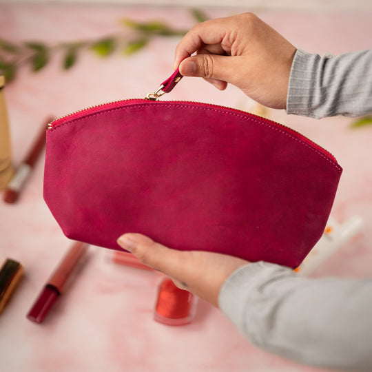 Faux Leather Stylish Cosmetic Pouch – Versatile Makeup Bag & Toiletry Organizer