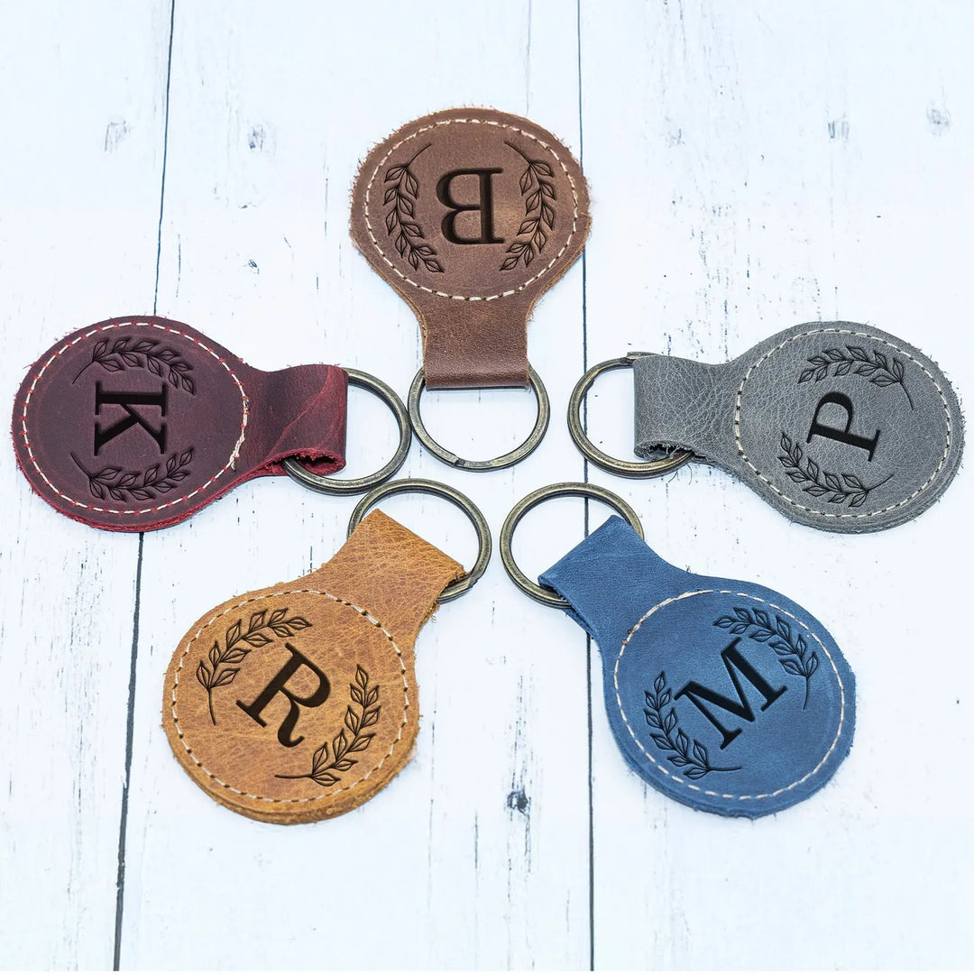 Custom Engraved Leather Keychain – Circle