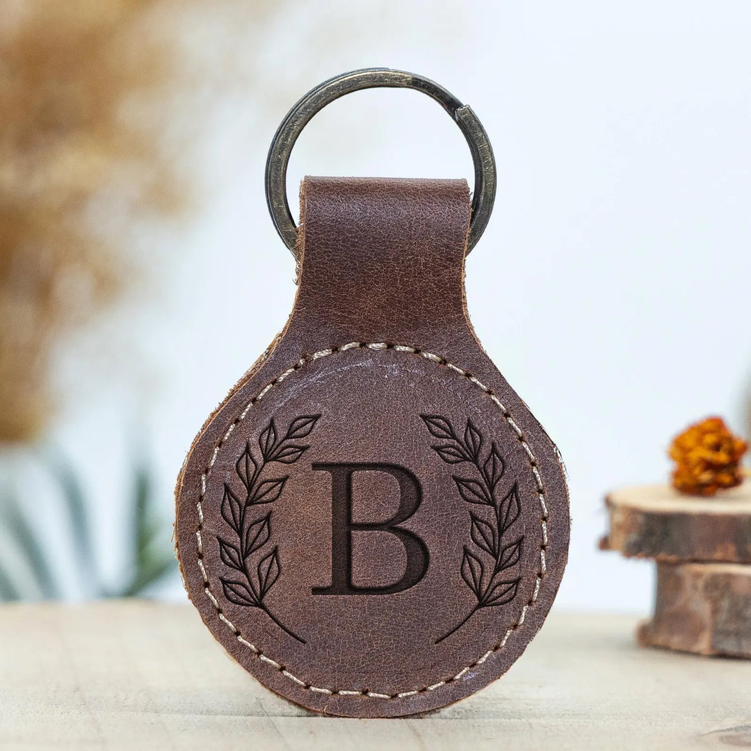 Custom Engraved Leather Keychain – Circle