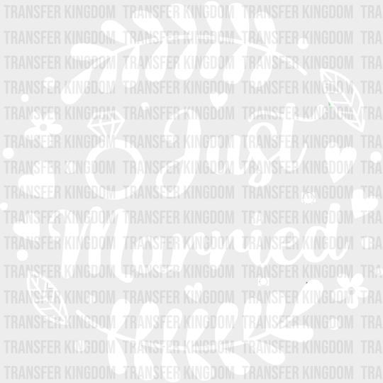 Just Married Leaf Design - Honeymoon Iron On Dtf Transfer Unisex S & M (10’’) / Light Color See