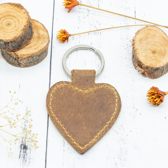 Custom Engraved Leather Keychain – Heart