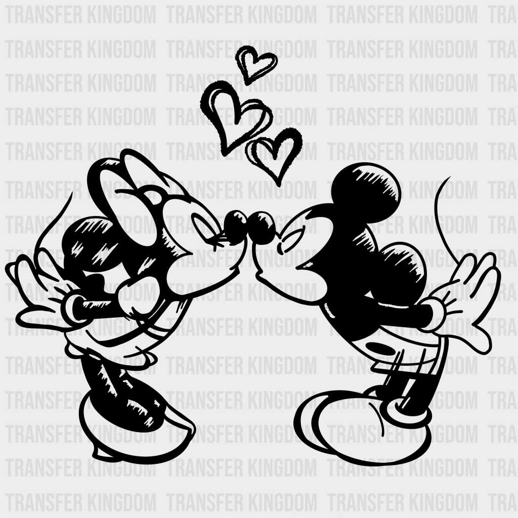 Mickey And Minnie Kissing Disney Dtf Transfer Unisex - S & M (10’) / Dark Color Design See Imaging