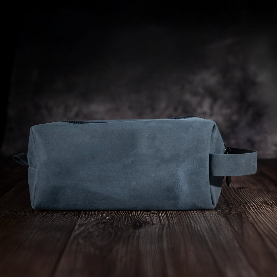 Faux Leather Dopp Kit – Men’s Travel Toiletry Bag