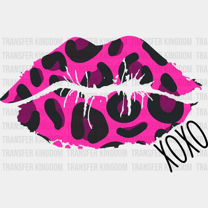 XOXO Kiss Valentine's Day Design - DTF heat transfer